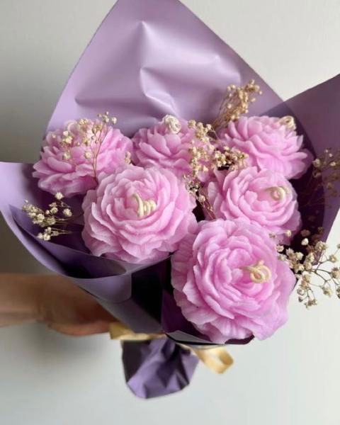 Ramo de peonias
